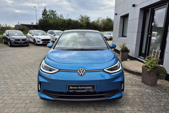 Blå VW ID.3 fra 2023
