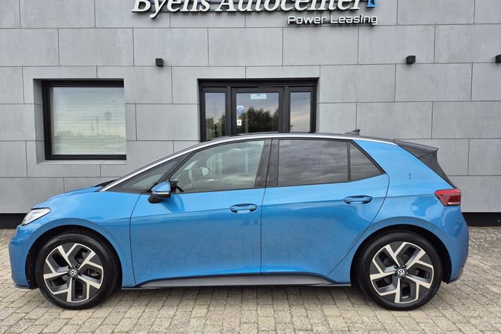 Blå VW ID.3 fra 2023