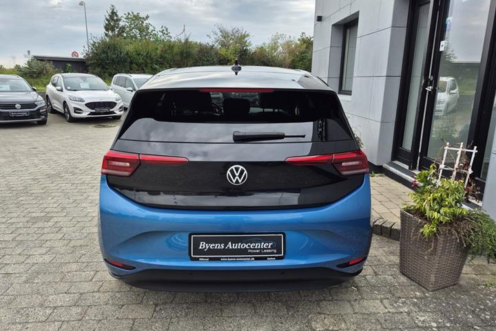 Blå VW ID.3 fra 2023