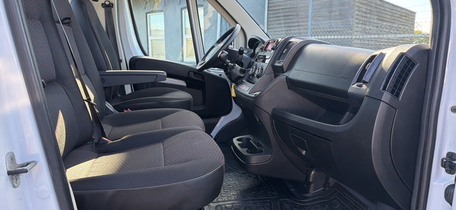 undefined Opel Movano fra 2023