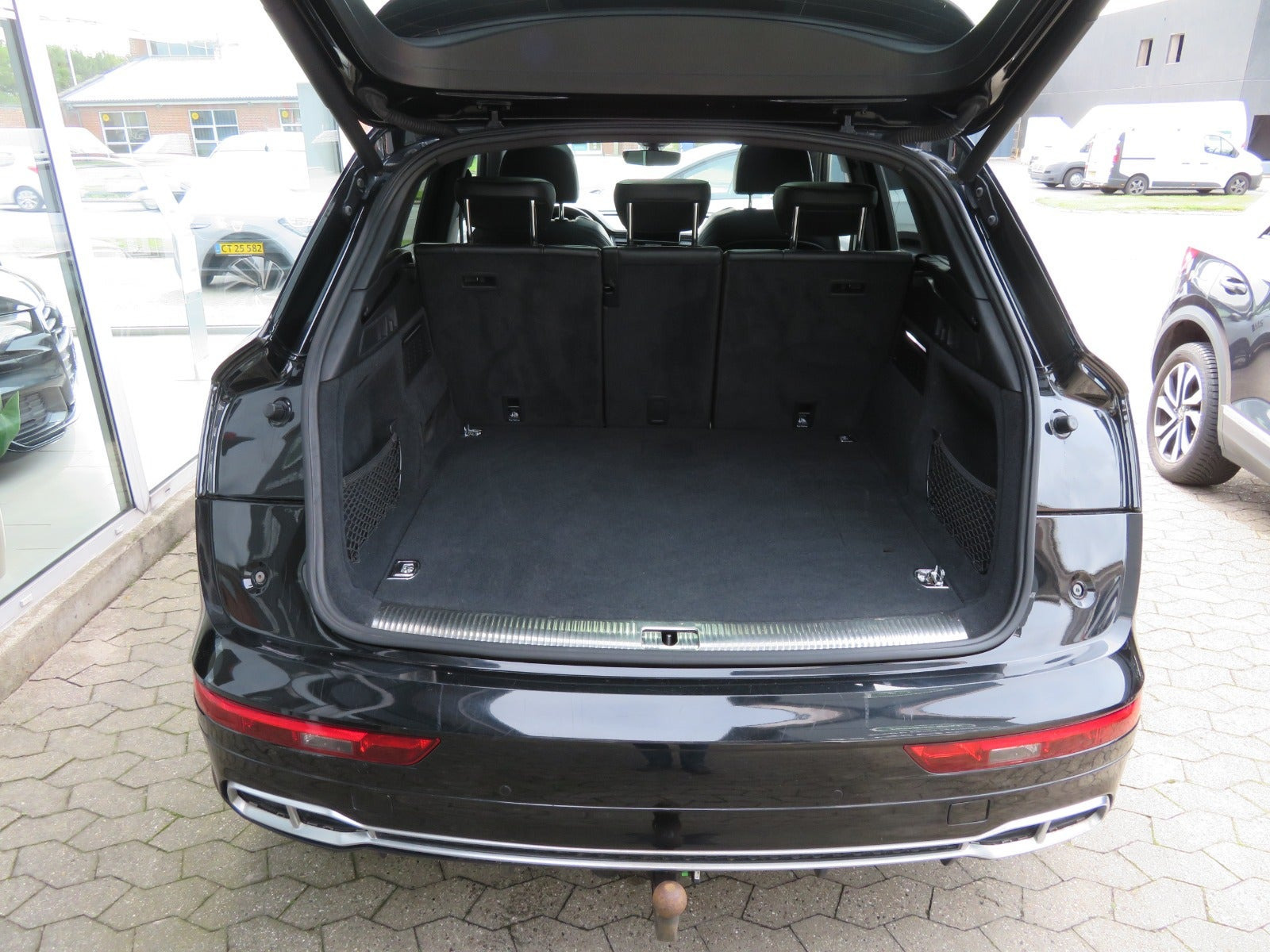 Sort Audi Q5 fra 2020