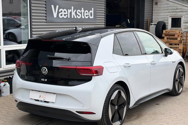Hvid VW ID.3 fra 2023