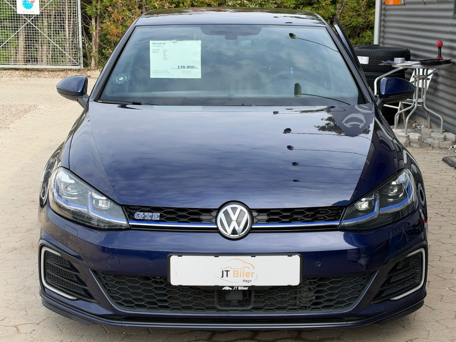 Blå VW Golf VII fra 2020