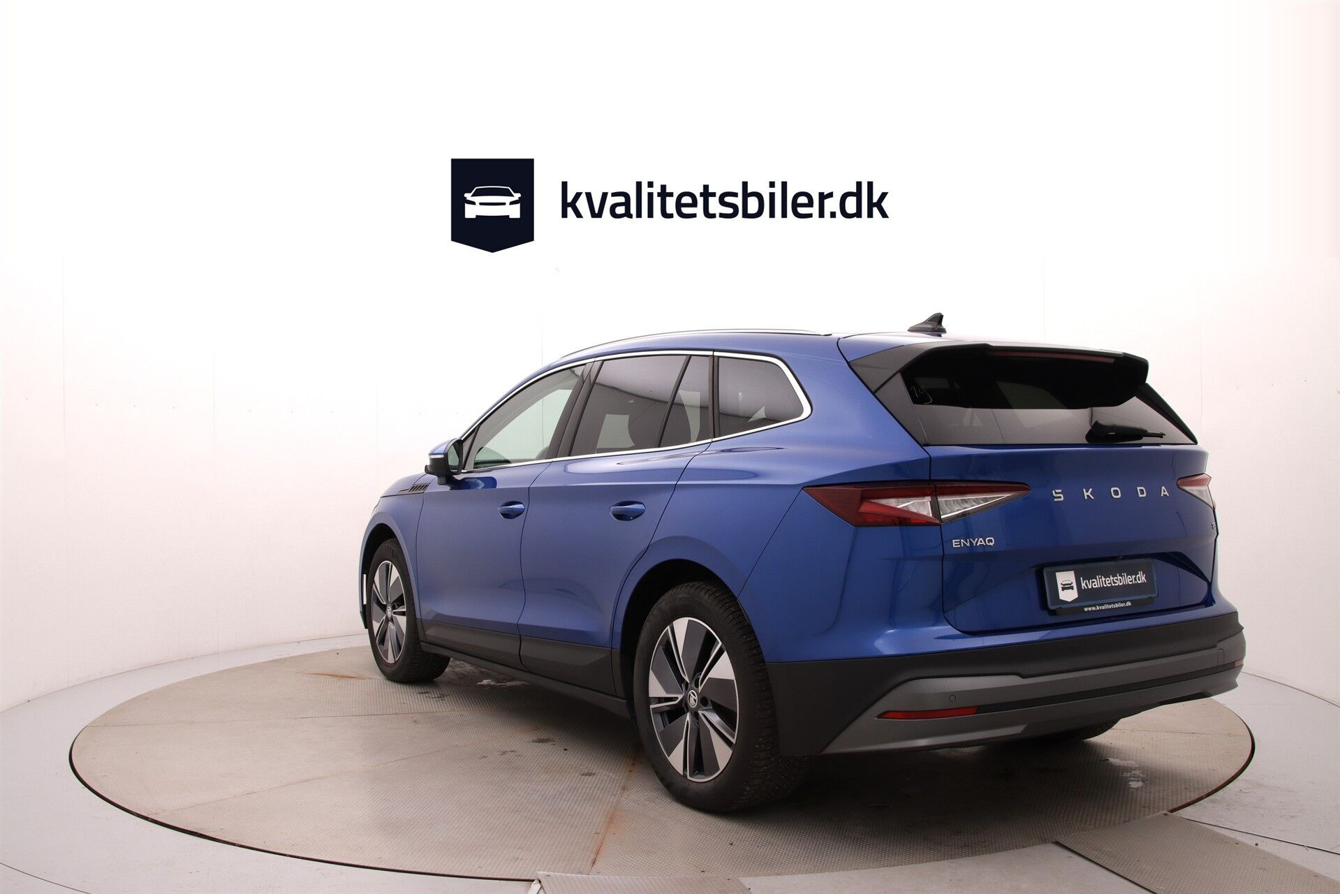 Blå Skoda Enyaq fra 2024