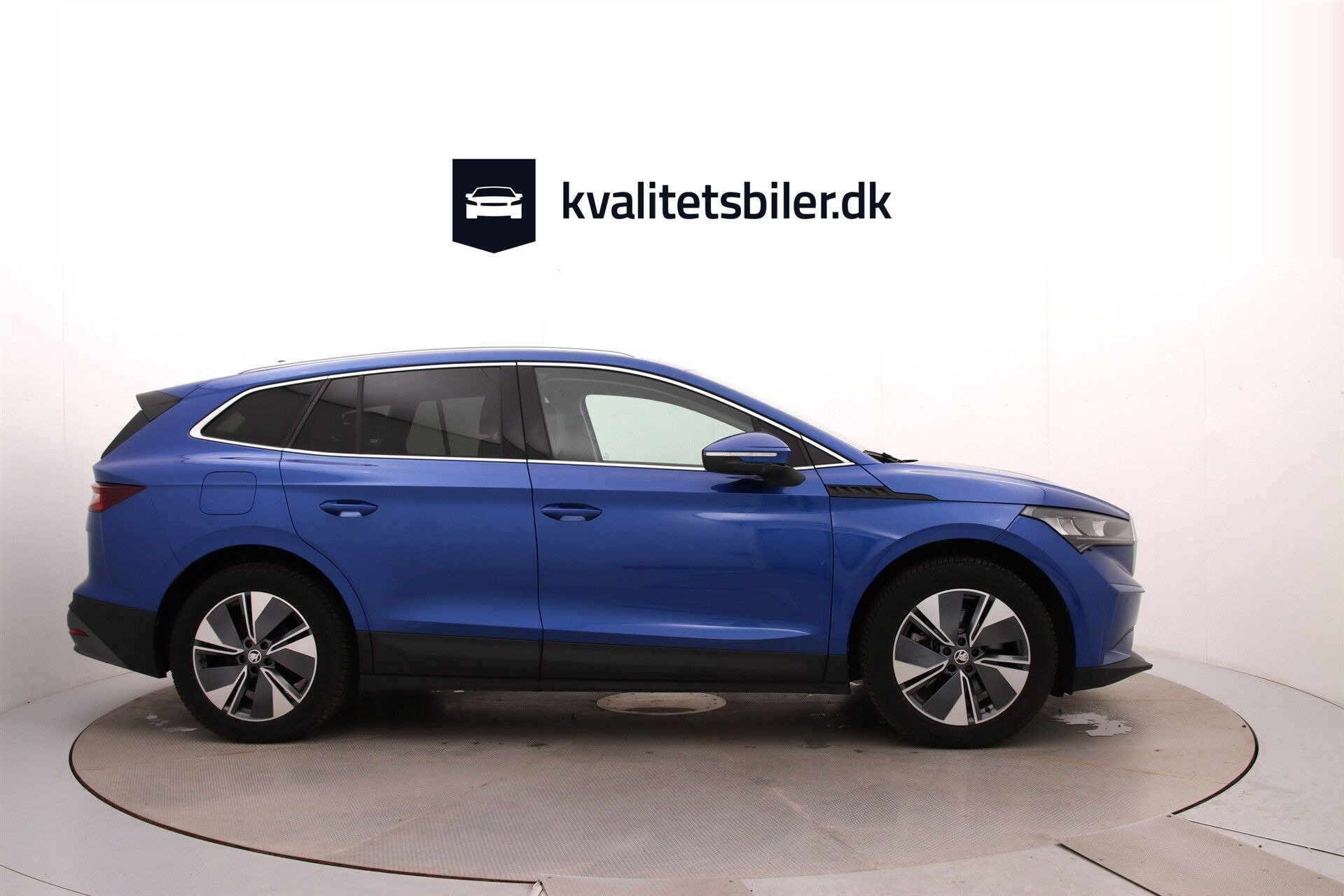 Blå Skoda Enyaq fra 2024