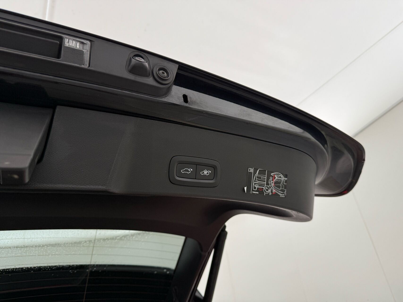Sort Volvo XC40 fra 2022