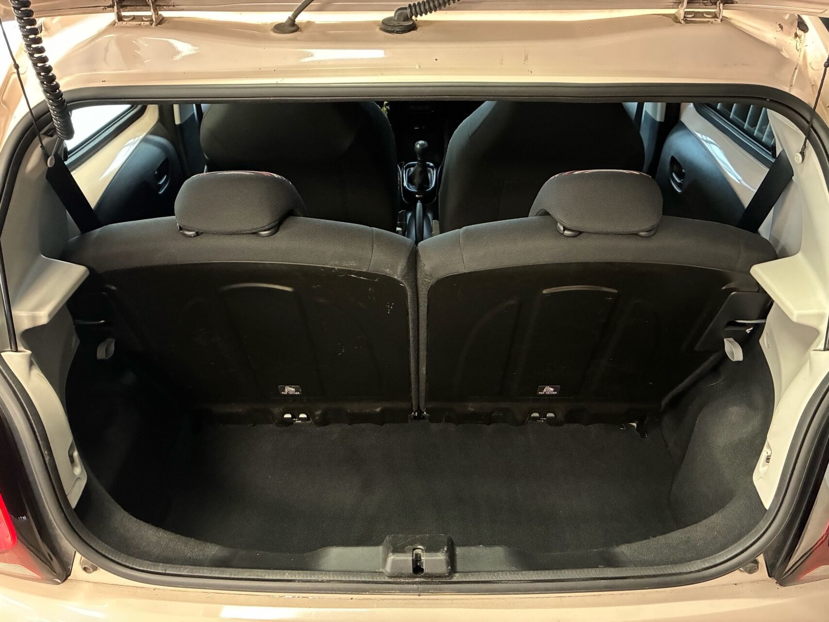 Beige Citroën C1 fra 2019
