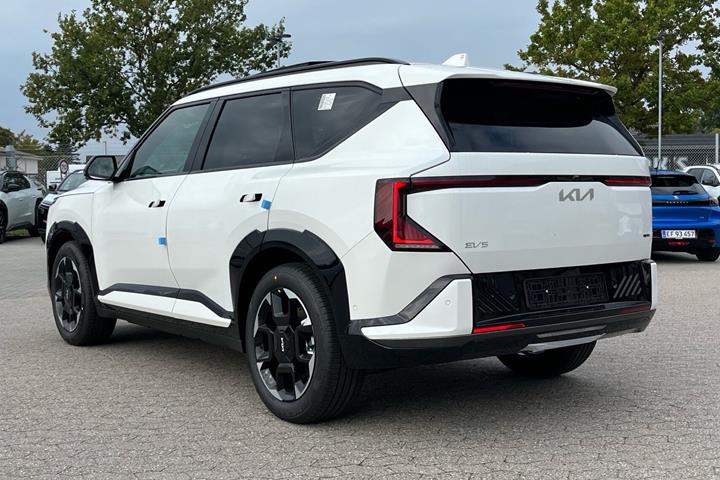 Hvid Kia EV5 fra 2026