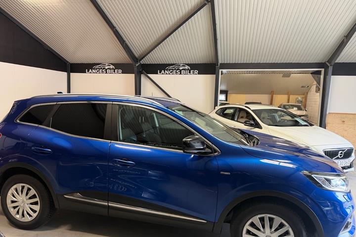 Blå Renault Kadjar fra 2019