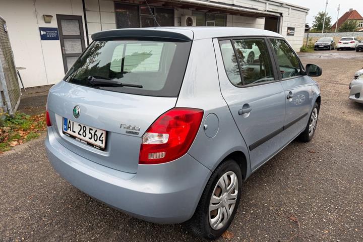Grøn Skoda Fabia fra 2011