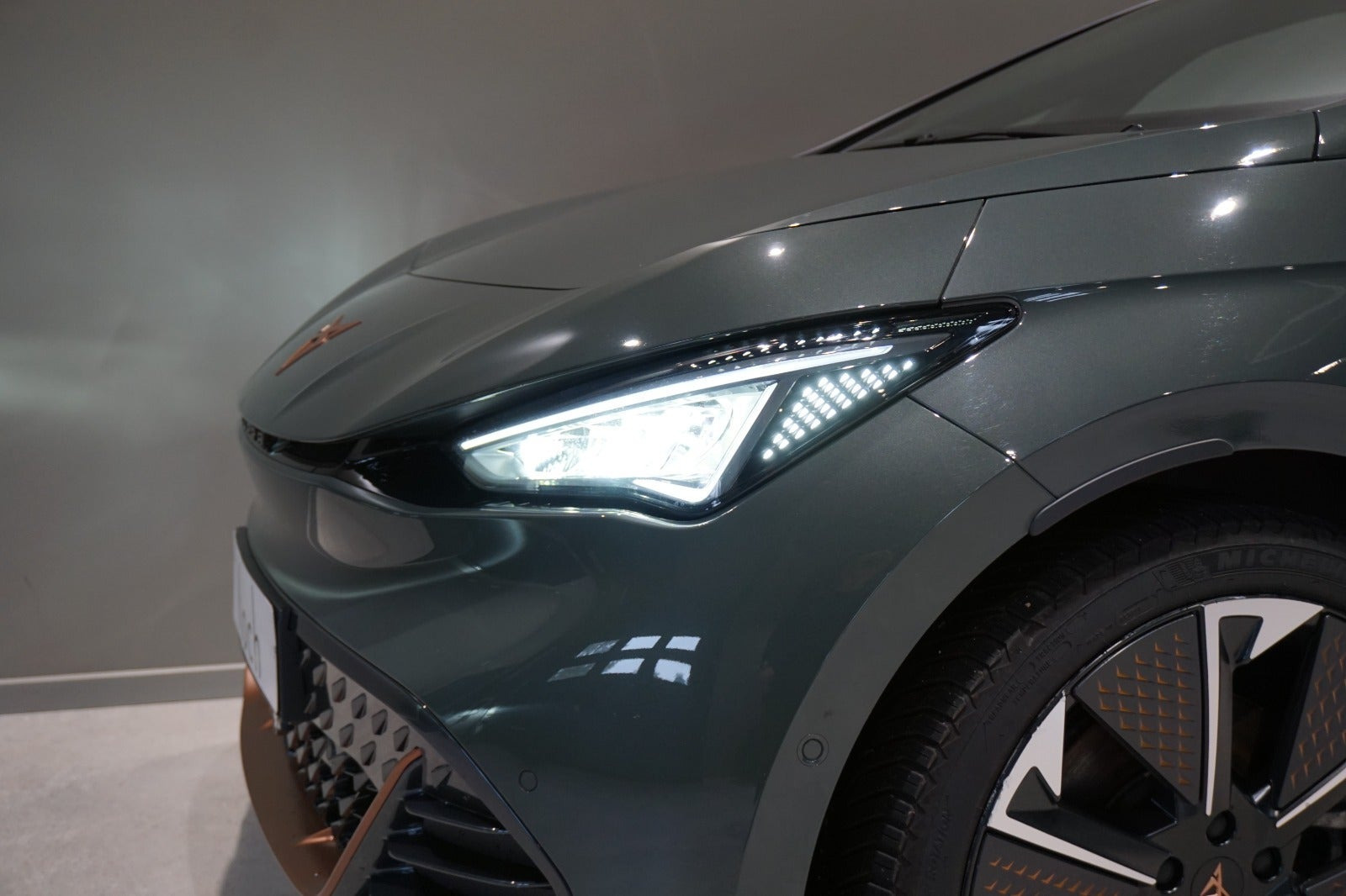 Grøn Cupra Born fra 2025