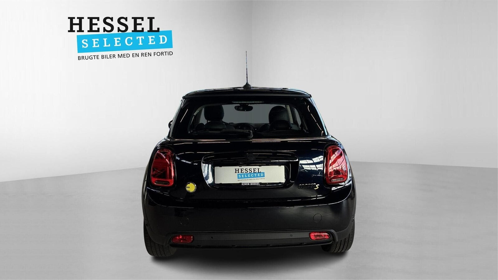 Sort Mini Cooper SE fra 2023