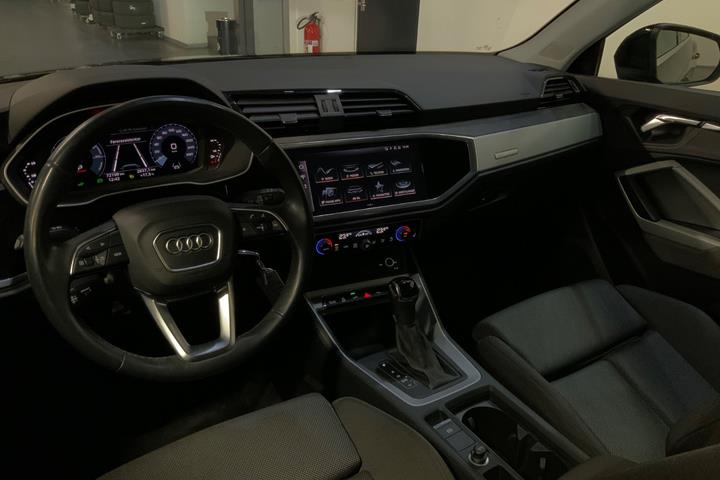 Sort Audi Q3 fra 2021