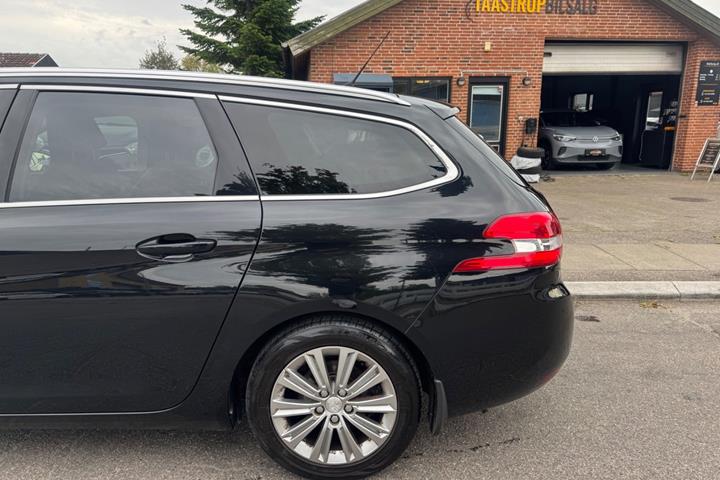 undefined Peugeot 308 fra 2018