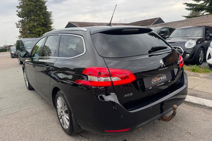 undefined Peugeot 308 fra 2018