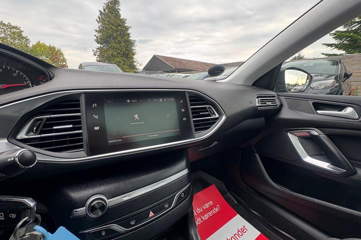 undefined Peugeot 308 fra 2018