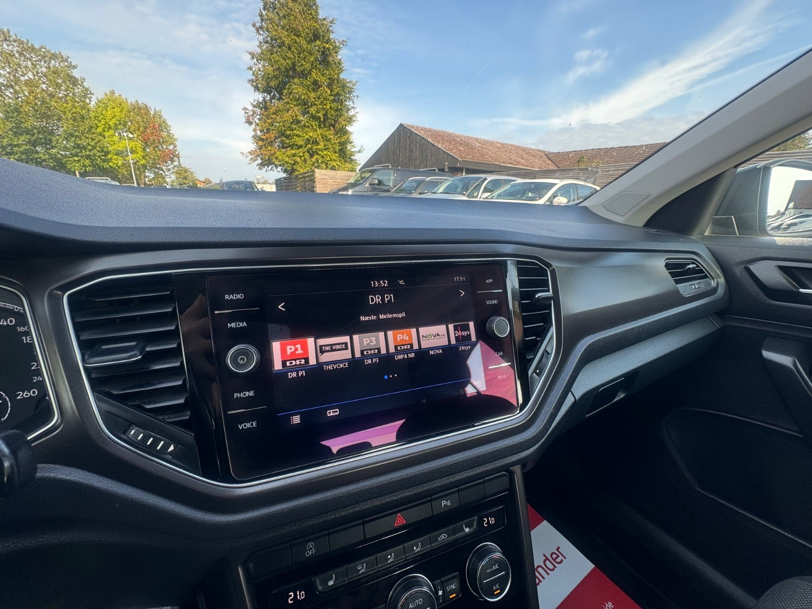Sort VW T-Roc fra 2018