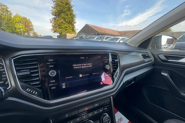Sort VW T-Roc fra 2018