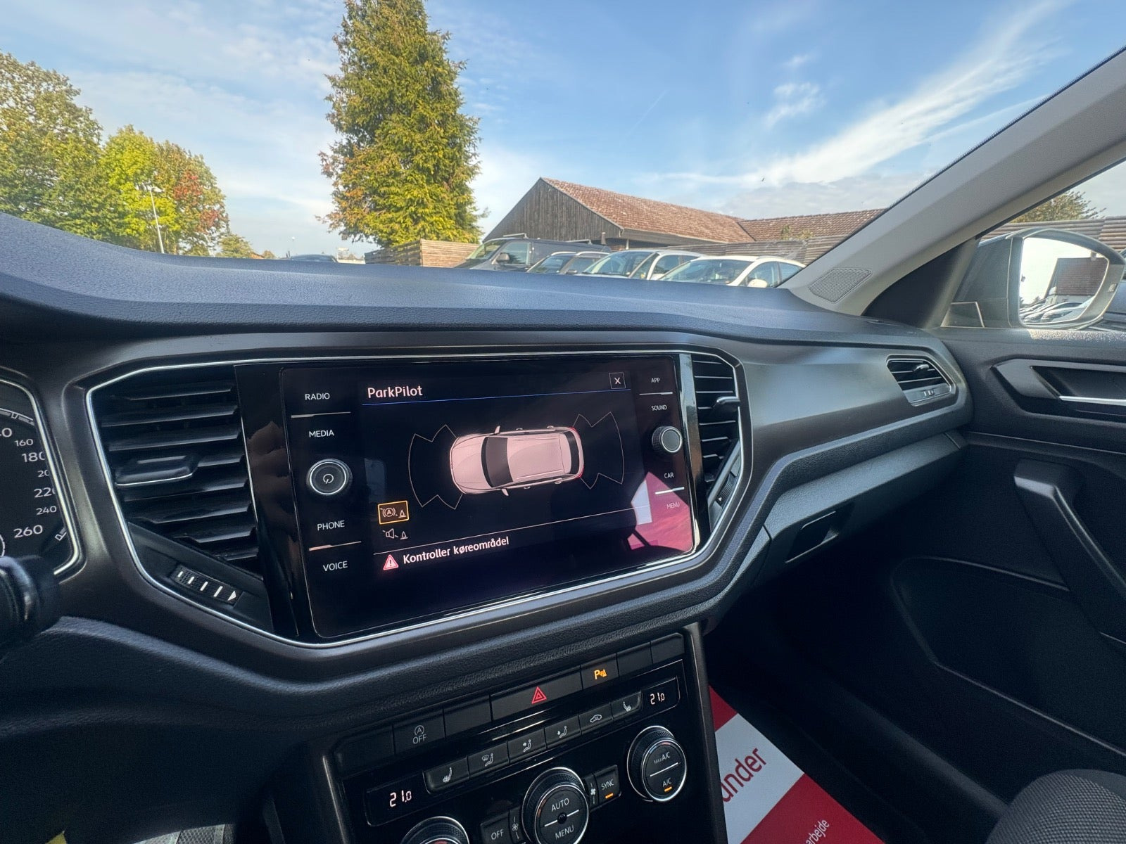 Sort VW T-Roc fra 2018