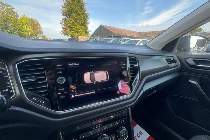 Sort VW T-Roc fra 2018