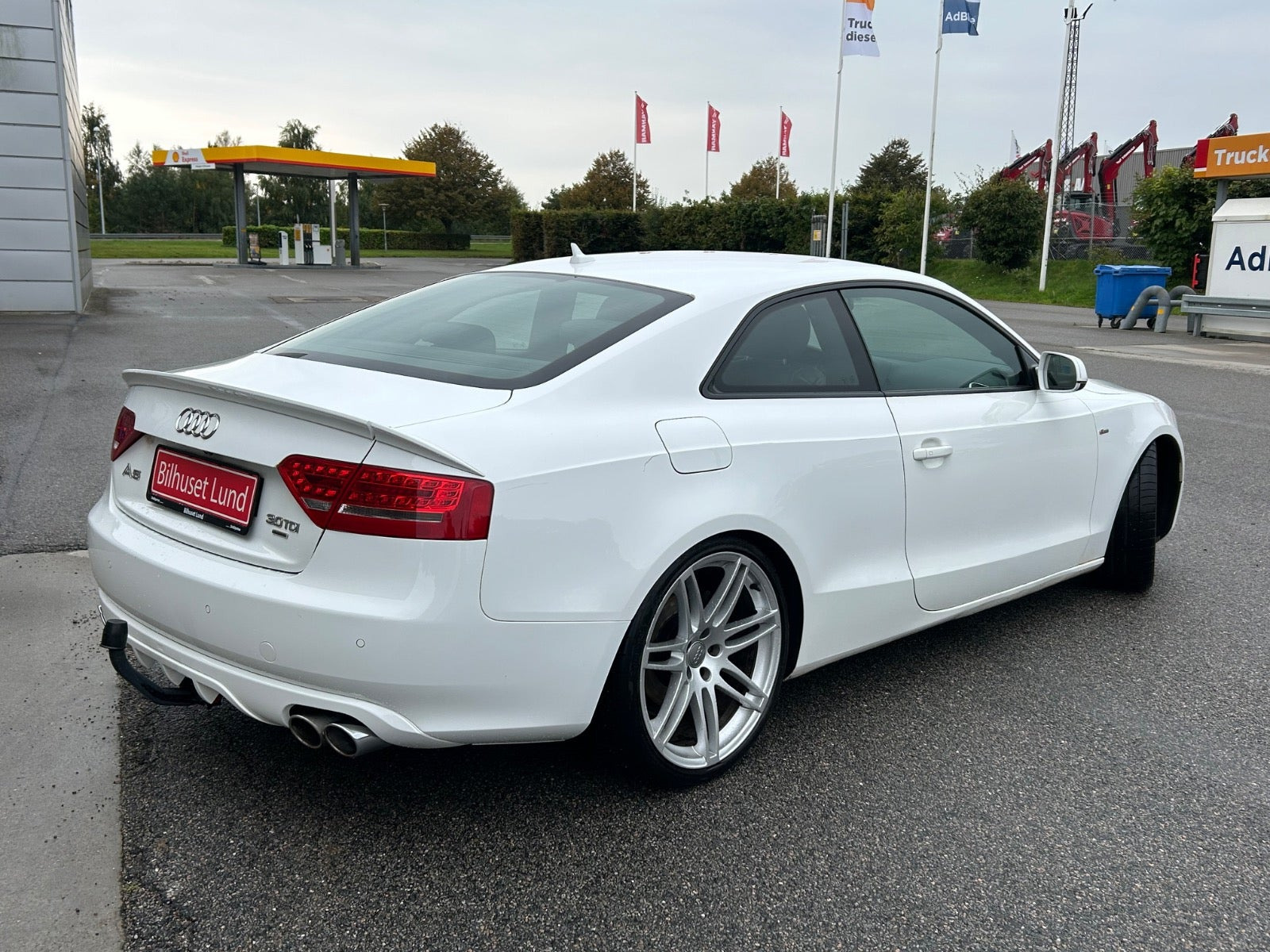 Hvid Audi A5 fra 2010