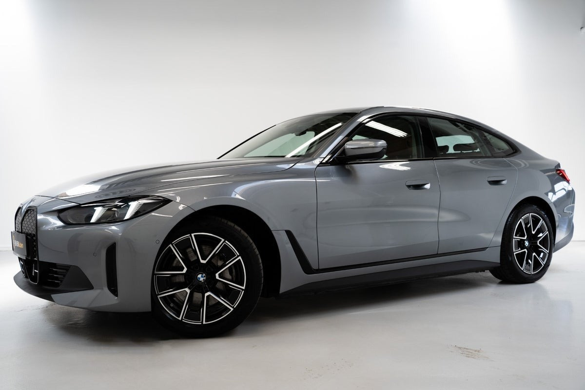 BMW i4 eDrive40