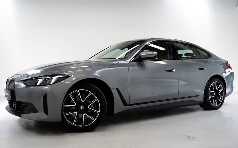 BMW i4 eDrive40