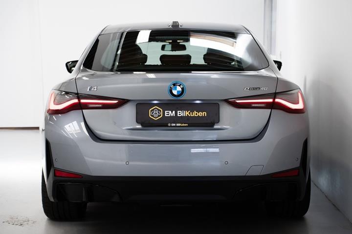 undefined BMW i4 fra 2025