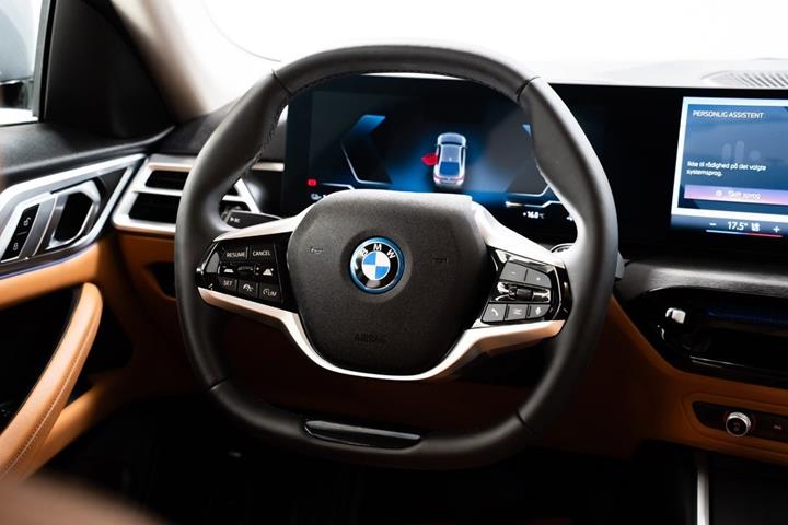 undefined BMW i4 fra 2025