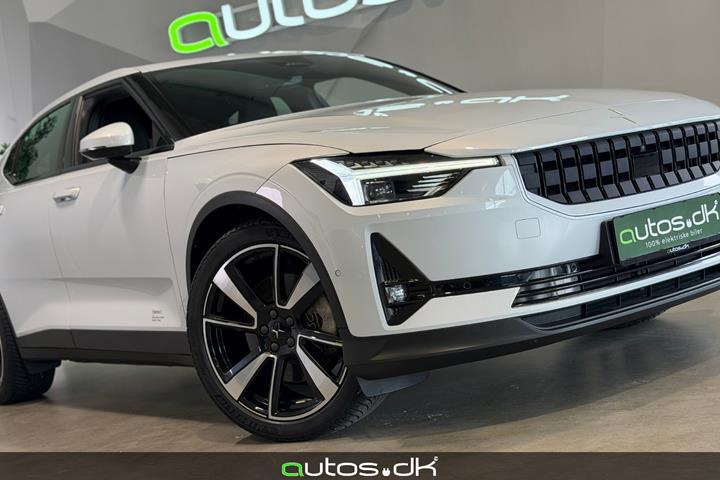 Hvid Polestar 2 fra 2023