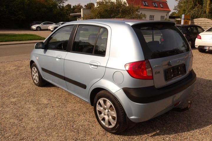 Blå Hyundai Getz fra 2008 set udefra