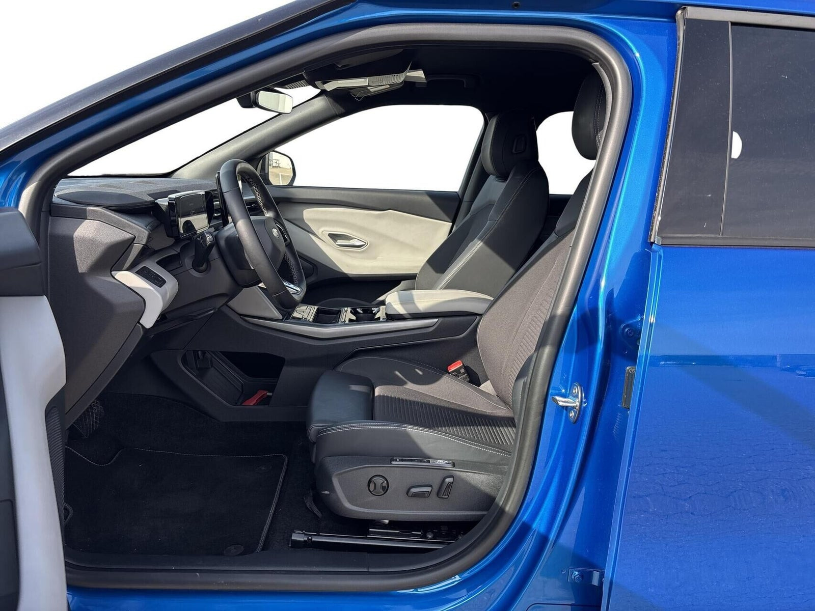 Blå Ford Capri fra 2024
