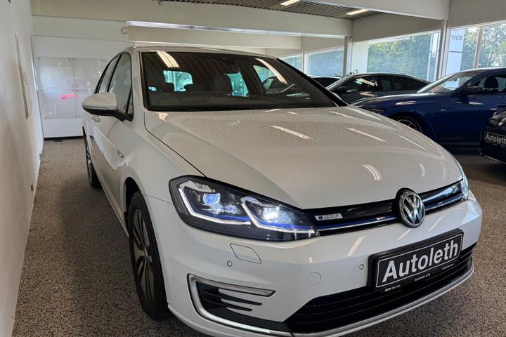 Hvid VW e-Golf VII fra 2020