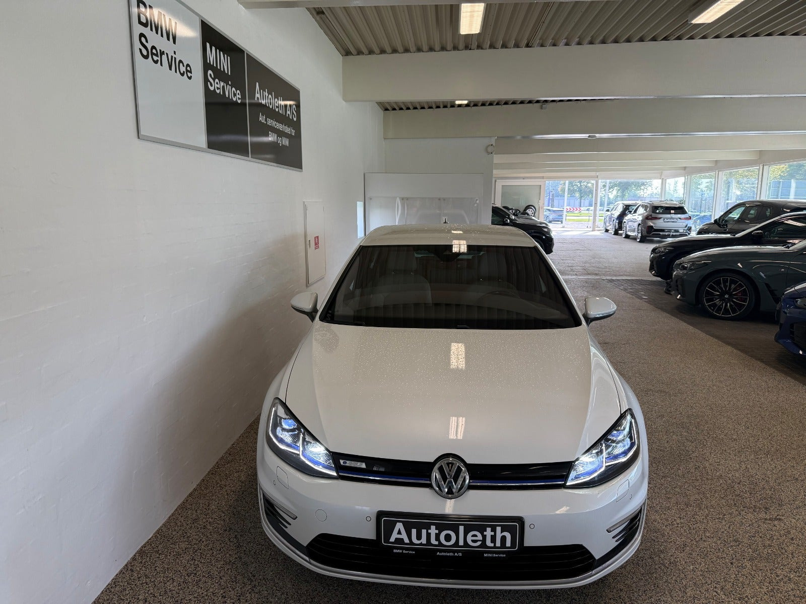 Hvid VW e-Golf VII fra 2020