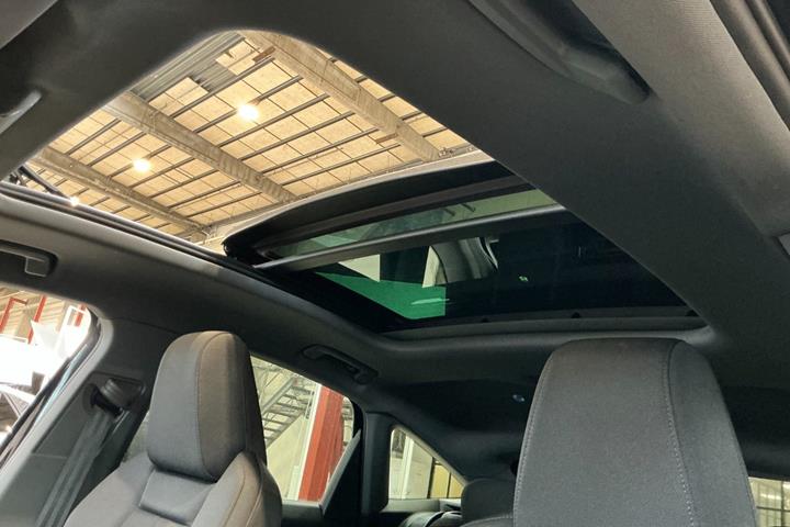 Sort Audi Q4 e-tron fra 2026