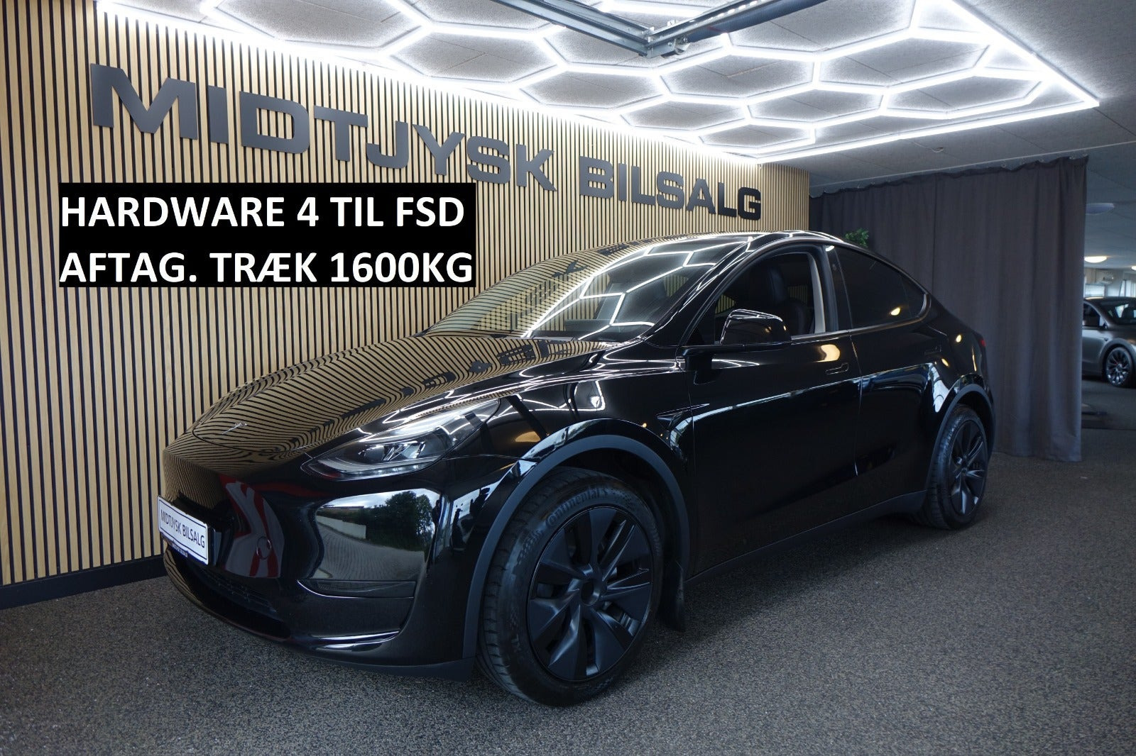 Tesla Model Y Long Range RWD
