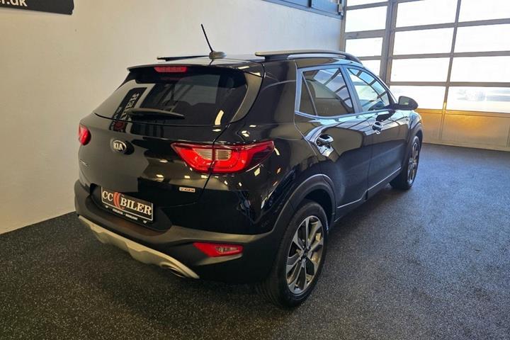 Sort Kia Stonic fra 2020