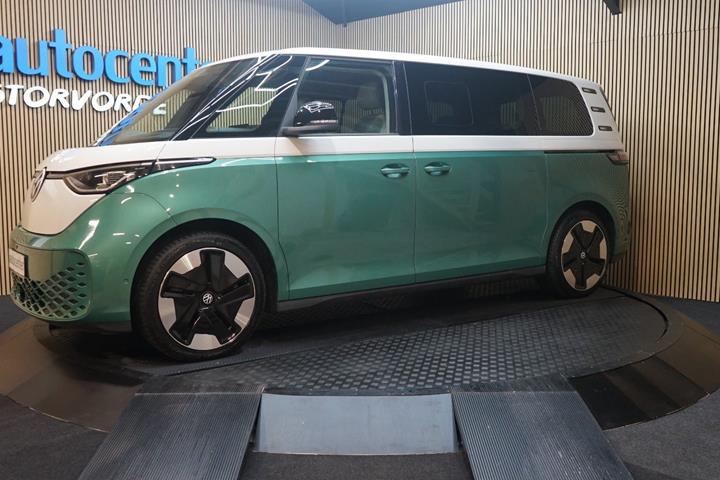 Hvid VW ID.Buzz fra 2025