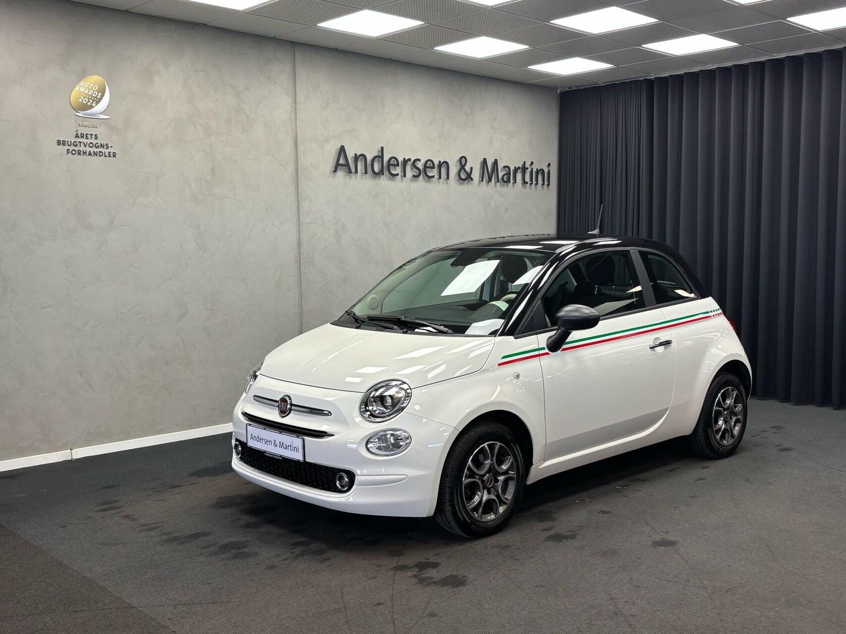 Hvid Fiat 500 fra 2024