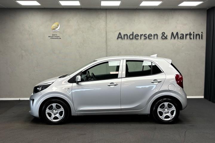 Sølv Kia Picanto fra 2023