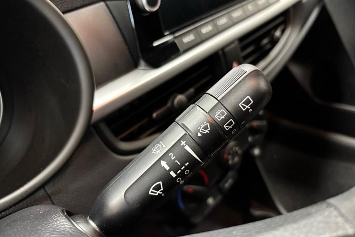 Sølv Kia Picanto fra 2023
