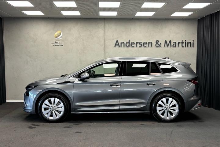 Grå Skoda Enyaq fra 2026