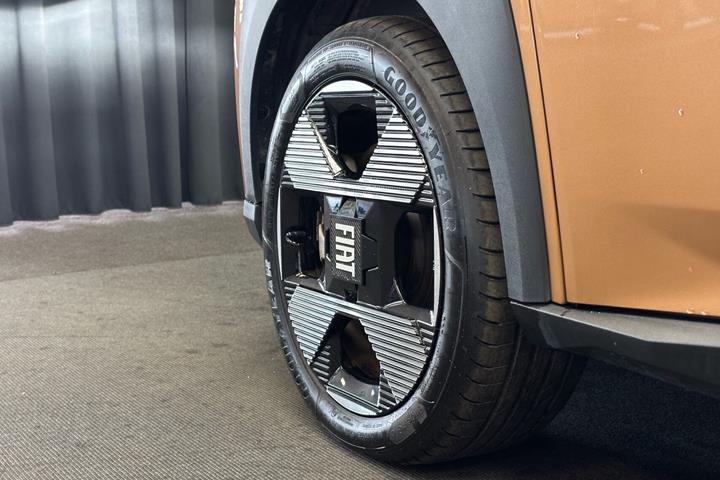 Bronze Fiat Grande Panda fra 2025