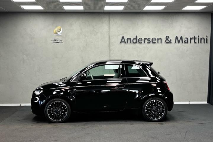 Sort Fiat 500e fra 2023