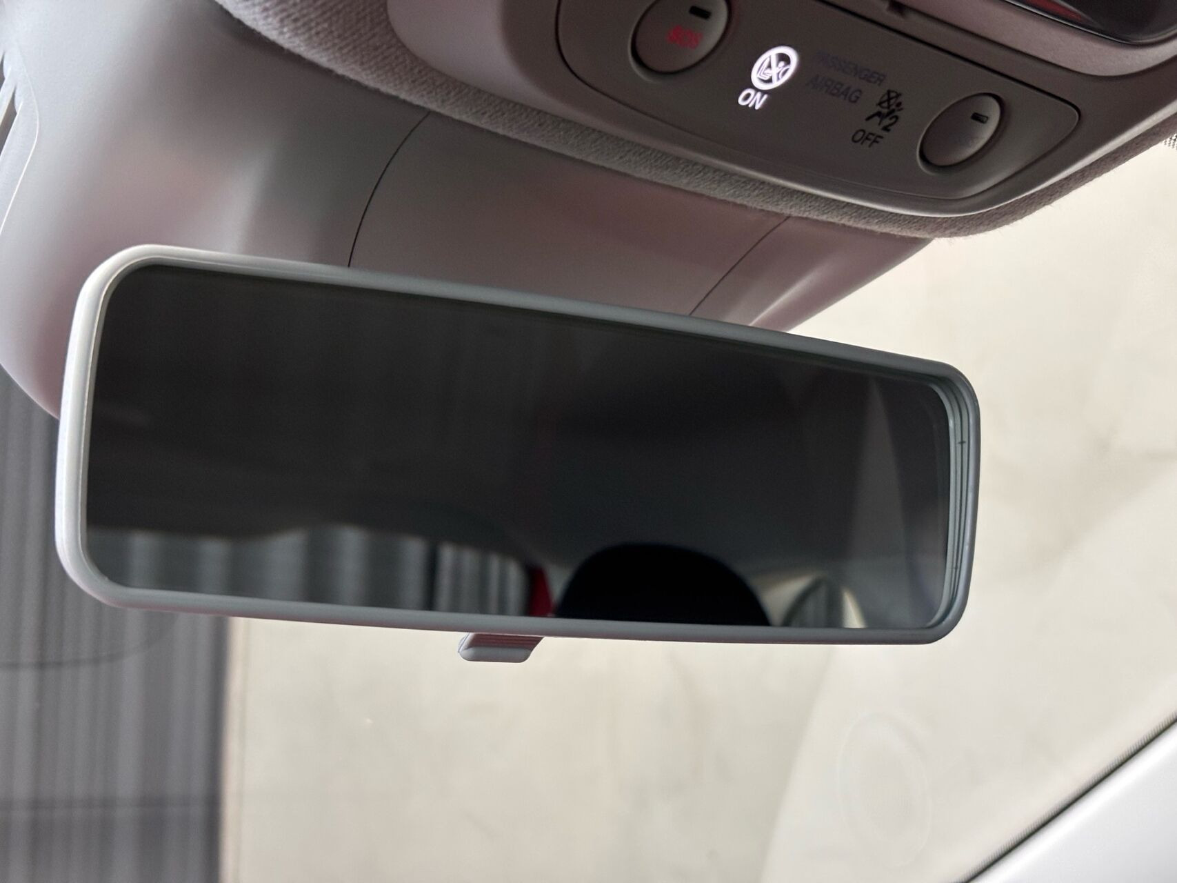 Rød Fiat 500e fra 2023