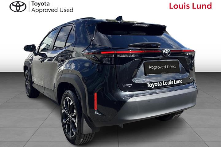 Sort Toyota Yaris Cross fra 2026
