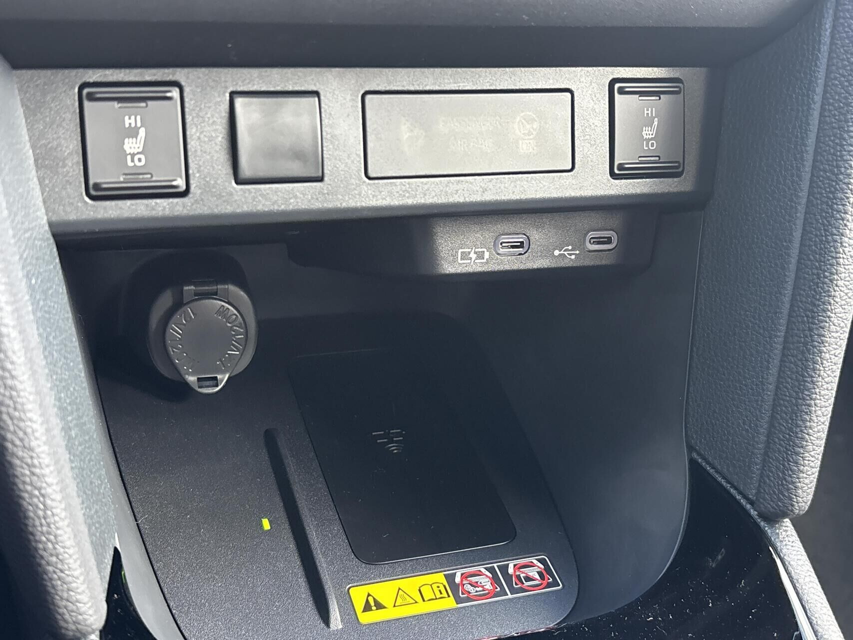 Sort Toyota Yaris Cross fra 2026