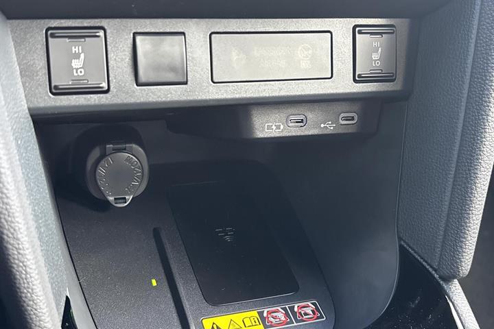 Sort Toyota Yaris Cross fra 2026