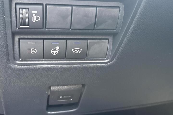Sort Toyota Yaris Cross fra 2026