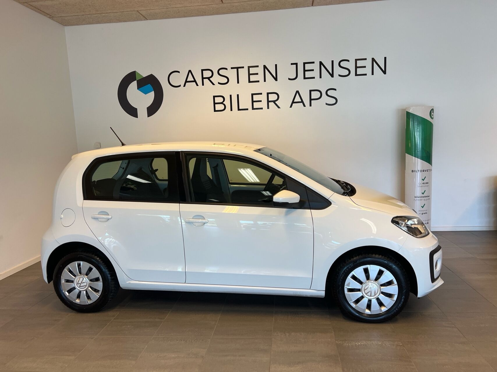Hvid VW UP! fra 2020